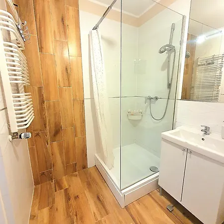 Trzy Sypialnie Stare